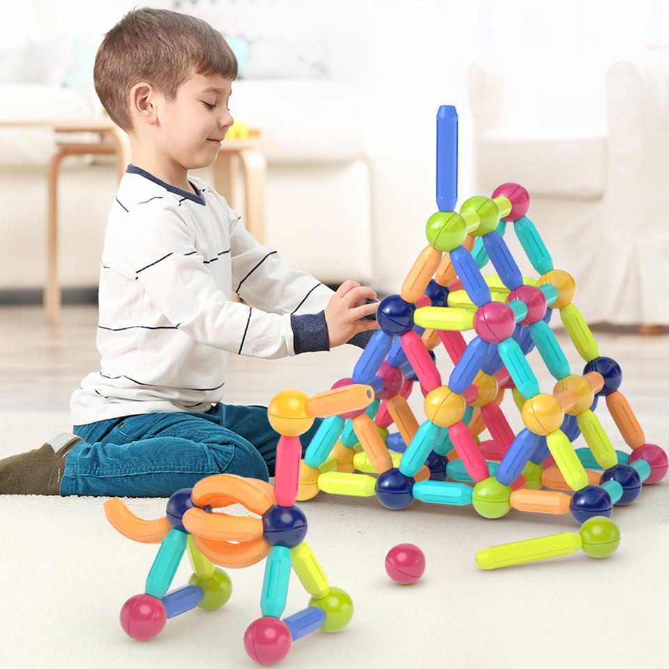 Jeu de construction parcours magnétique • Mon jouet éducatif Jeu de construction parcours magnétique • Mon jouet éducatif
